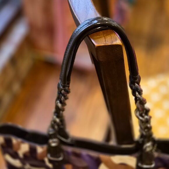 Coach Madison East West Chainlink Signature Tote - Picture 4 of 4